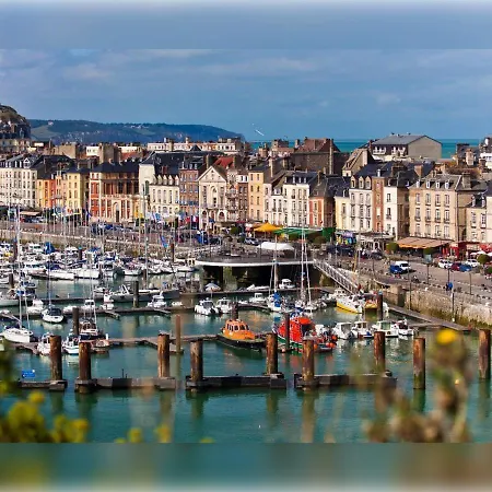 Дом отдыха Maison De Charme A Dieppe, Confort Et Loisirs *